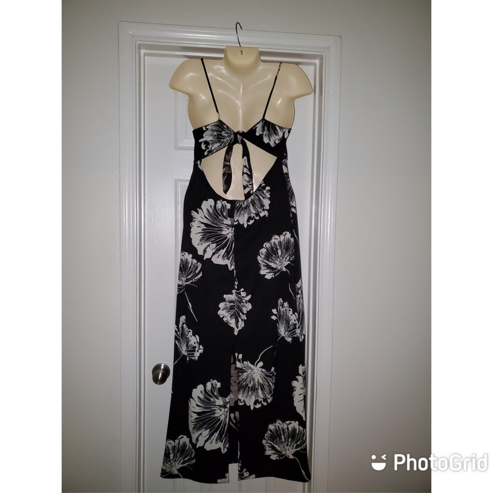 Dress - Picture 4 of 6